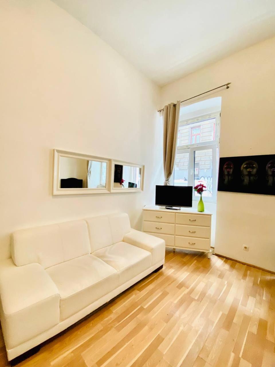 Cozy Studio Lg Appartement Wenen Buitenkant foto